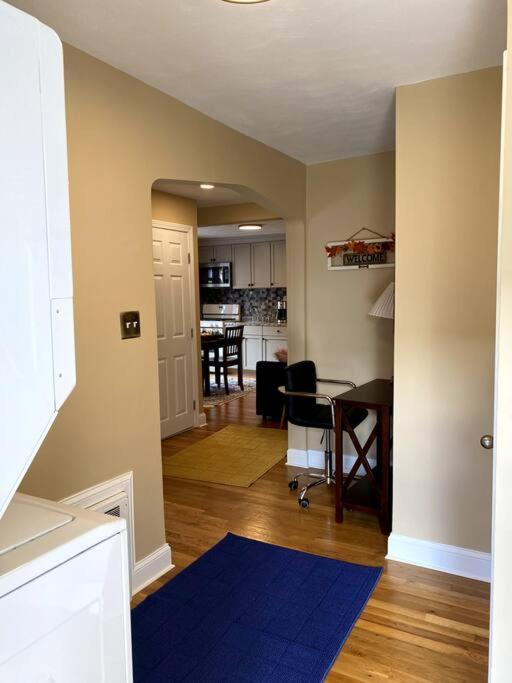Cozy Boston Getaway Apartment! Free Parking Kültér fotó