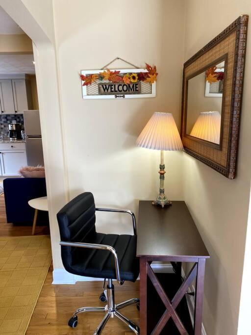 Cozy Boston Getaway Apartment! Free Parking Kültér fotó